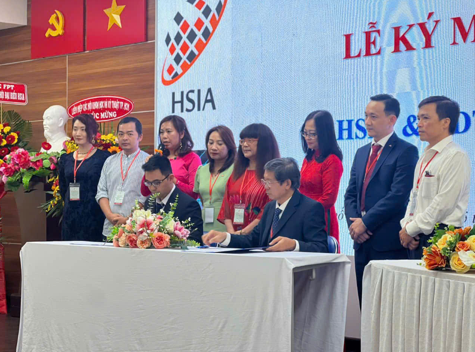 HSIA ký kết hợp tác với doanh nghiệp