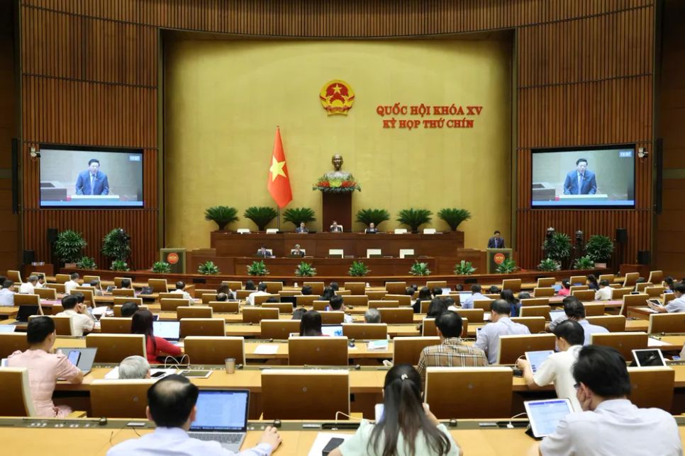 Phiên thảo luận ở hội trường, chiều 18-6. Ảnh: QUANG PHÚC Phiên thảo luận ở hội trường, chiều 18-6. Ảnh: QUANG PHÚC