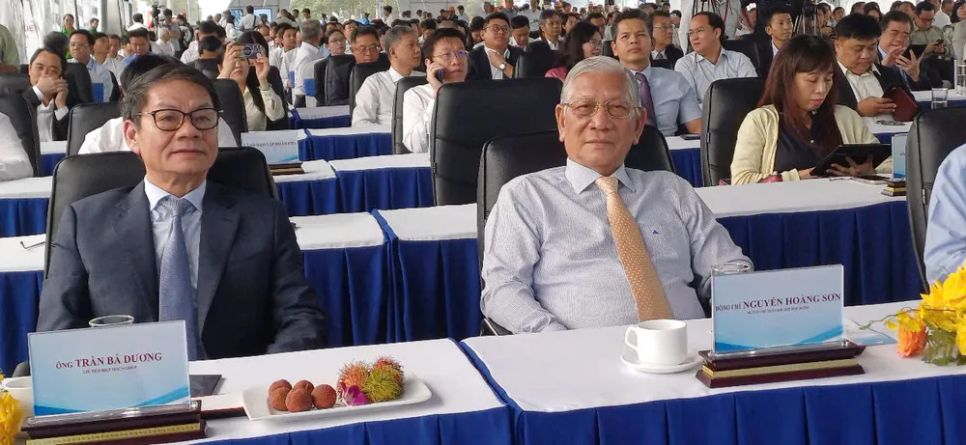 Chủ tịch HĐQT Thaco Group Trần Bá Dương cùng các đại biểu tham dự sự kiện Chủ tịch HĐQT Thaco Group Trần Bá Dương cùng các đại biểu tham dự sự kiện