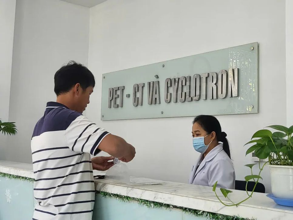 Người bệnh đăng ký chụp PET/CT tại Bệnh viện Chợ Rẫy. Người bệnh đăng ký chụp PET/CT tại Bệnh viện Chợ Rẫy.