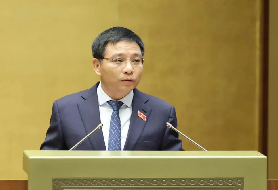 Bộ trưởng Bộ Tài chính Nguyễn Văn Thắng báo cáo tại phiên họp sáng 25-6. Ảnh: QUANG PHÚC Bộ trưởng Bộ Tài chính Nguyễn Văn Thắng báo cáo tại phiên họp sáng 25-6. Ảnh: QUANG PHÚC