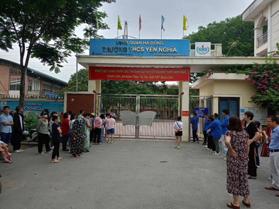 Nhiều phụ huynh Nhiều phụ huynh