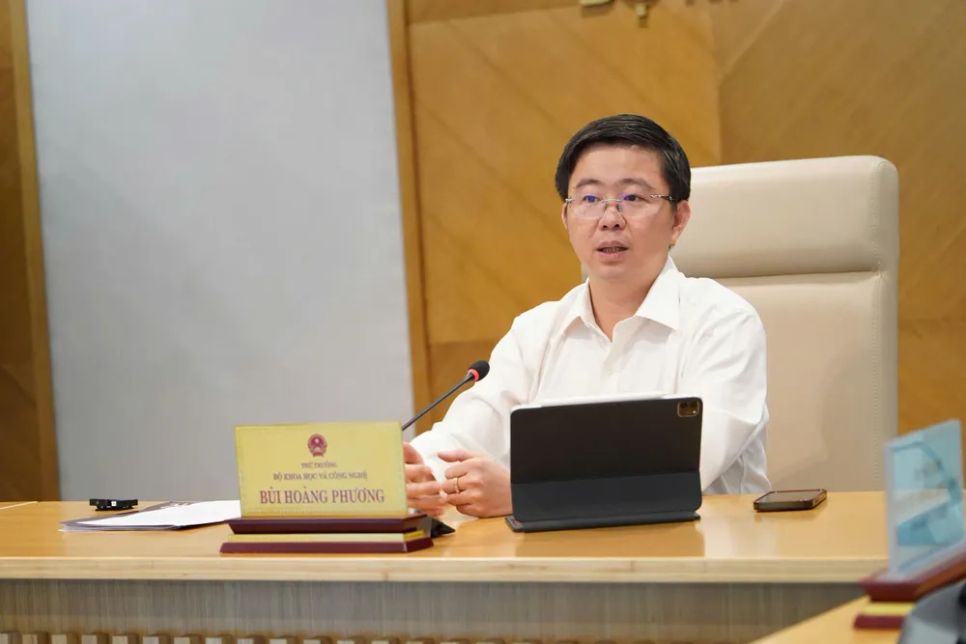 Thứ trưởng Bùi Hoàng Phương trao đổi các nội dung tại cuộc họp báo Thứ trưởng Bùi Hoàng Phương trao đổi các nội dung tại cuộc họp báo