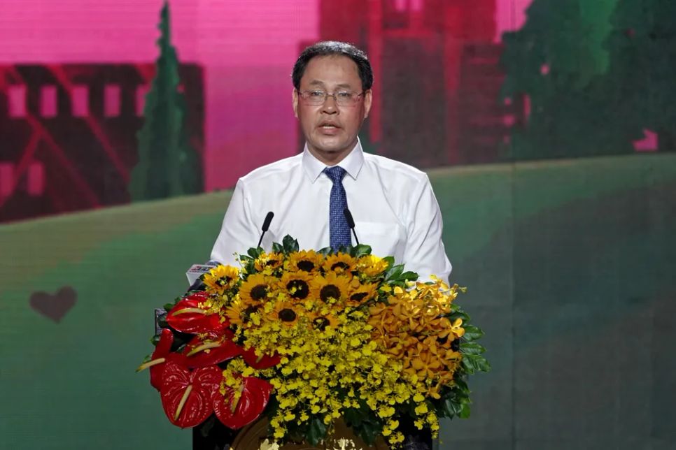 Phó Chủ tịch Thường trực UBMTTQ Việt Nam TPHCM Nguyễn Thành Trung phát biểu trong chương trình. Ảnh: THÚY BÌNH Phó Chủ tịch Thường trực UBMTTQ Việt Nam TPHCM Nguyễn Thành Trung phát biểu trong chương trình. Ảnh: THÚY BÌNH