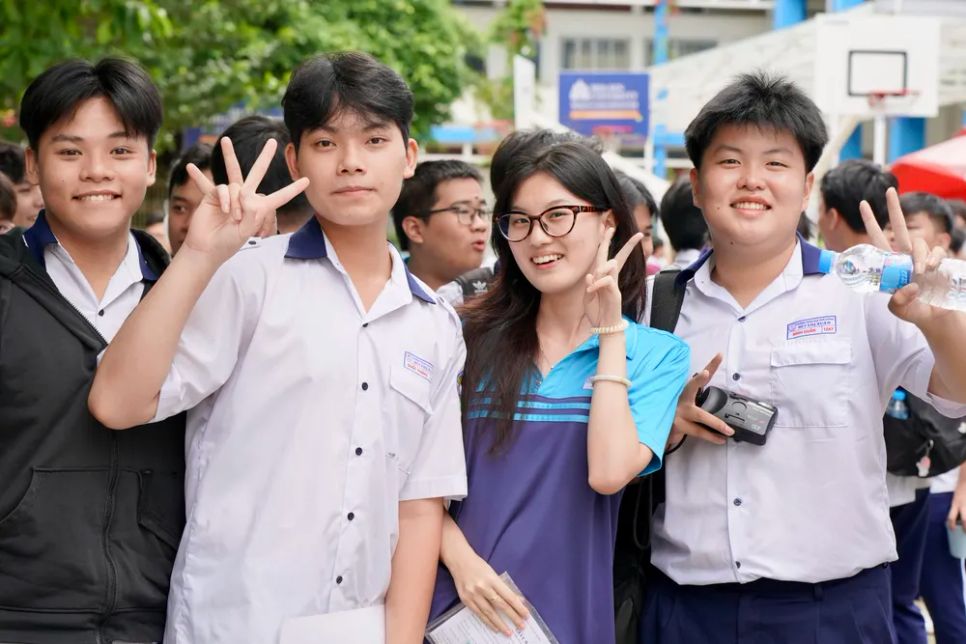 Phân biệt giữa QHQT và QTH giúp học sinh chuẩn xác trong lựa chọn ngành/nghề Phân biệt giữa QHQT và QTH giúp học sinh chuẩn xác trong lựa chọn ngành/nghề