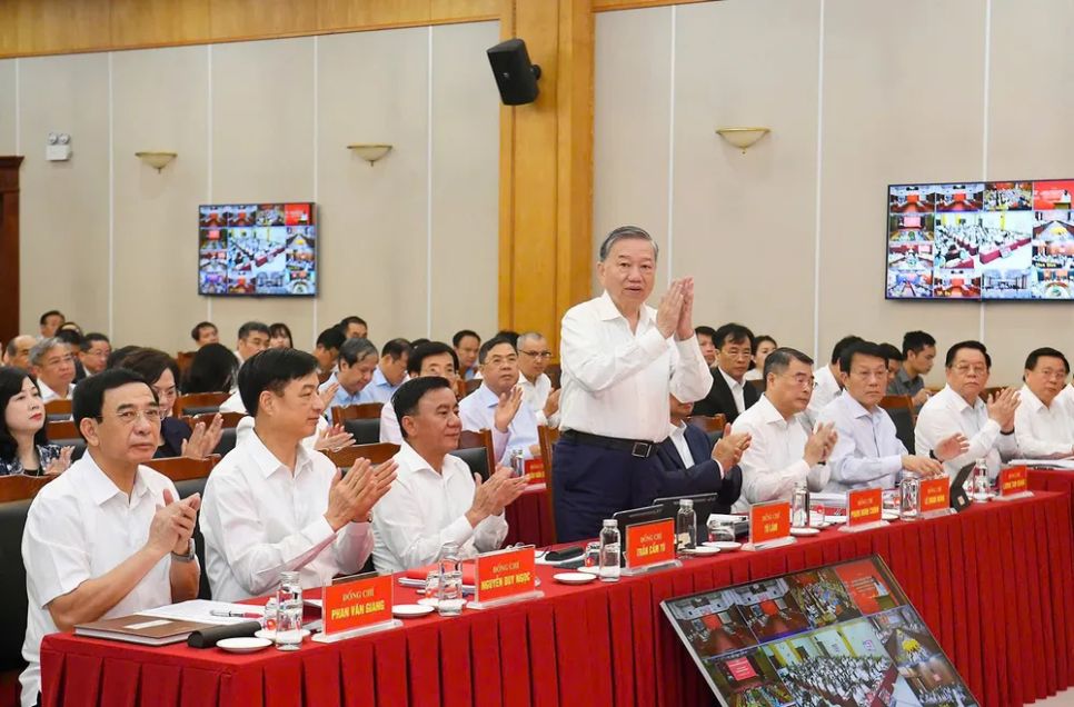 Tổng Bí thư Tô Lâm dự và chủ trì hội nghị. Ảnh: VIẾT CHUNG