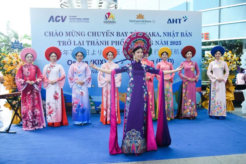 Chương trình nghệ thuật đặc sắc. Ảnh: XUÂN QUỲNH