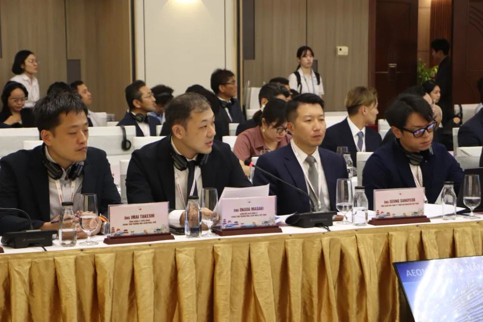 Các đại biểu tham gia thảo luận, trao đổi tại hội nghị Các đại biểu tham gia thảo luận, trao đổi tại hội nghị