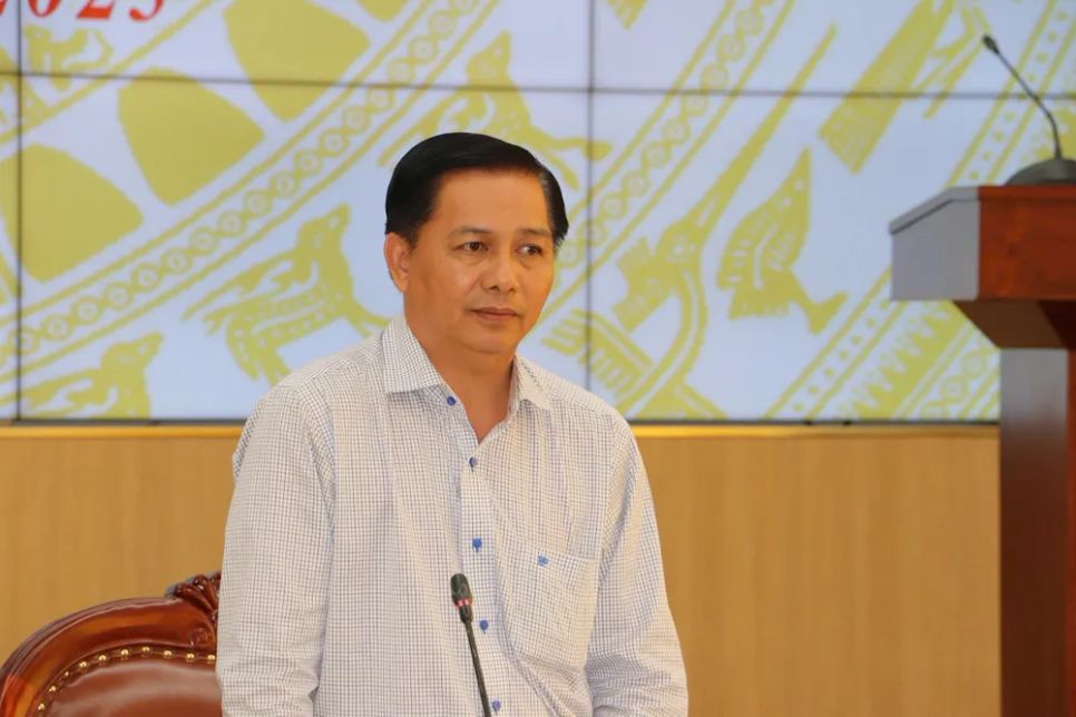 Chủ tịch UBND TP Cần Thơ Trần Văn Lâu phát biểu tại cuộc họp Chủ tịch UBND TP Cần Thơ Trần Văn Lâu phát biểu tại cuộc họp