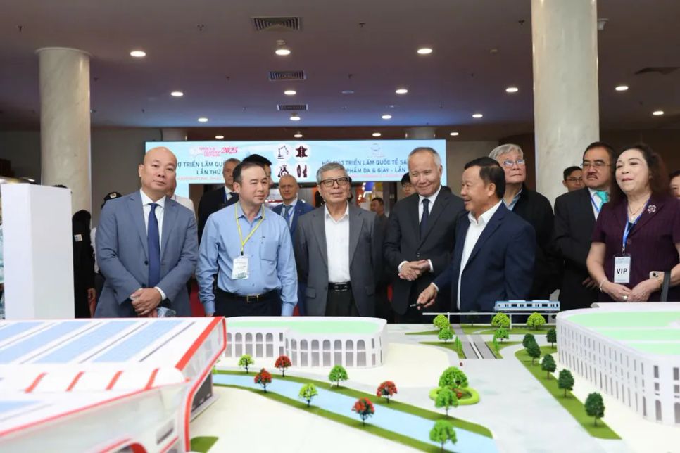 Trung tâm nghiên cứu phát triển chuỗi cung ứng ngành công nghiệp thời trang Việt Nam rộng hơn 40ha. Ảnh: CAO LƯƠNG Trung tâm nghiên cứu phát triển chuỗi cung ứng ngành công nghiệp thời trang Việt Nam rộng hơn 40ha. Ảnh: CAO LƯƠNG