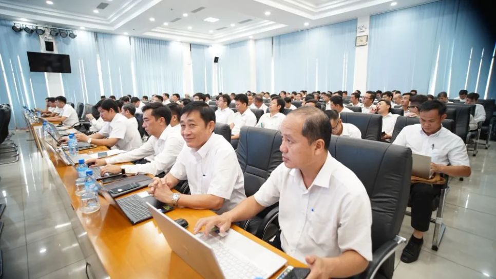 Quang cảnh hội nghị Quang cảnh hội nghị