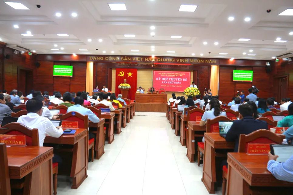 Quang cảnh kỳ họp chuyên đề lần thứ nhất, HĐND tỉnh Đắk Lắk Quang cảnh kỳ họp chuyên đề lần thứ nhất, HĐND tỉnh Đắk Lắk