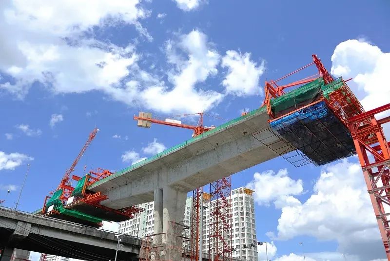 Sự tham gia của khối tư nhân mở ra khả năng xây dựng công trình hạ tầng “tỷ đô” theo cách nhanh hơn, thông minh hơn và ít phụ thuộc vào cơ chế nhà nước. Ảnh: iStock Sự tham gia của khối tư nhân mở ra khả năng xây dựng công trình hạ tầng “tỷ đô” theo cách nhanh hơn, thông minh hơn và ít phụ thuộc vào cơ chế nhà nước. Ảnh: iStock