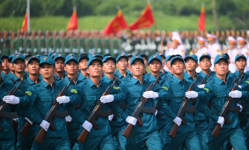 Khối dân quân miền Bắc qua lễ đài Khối dân quân miền Bắc qua lễ đài