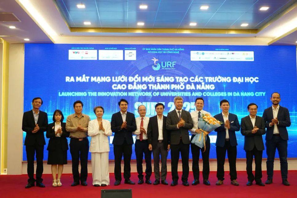 Ra mắt Mạng lưới đổi mới sáng tạo các trường đại học, cao đẳng TP Đà Nẵng. Ảnh: XUÂN QUỲNH