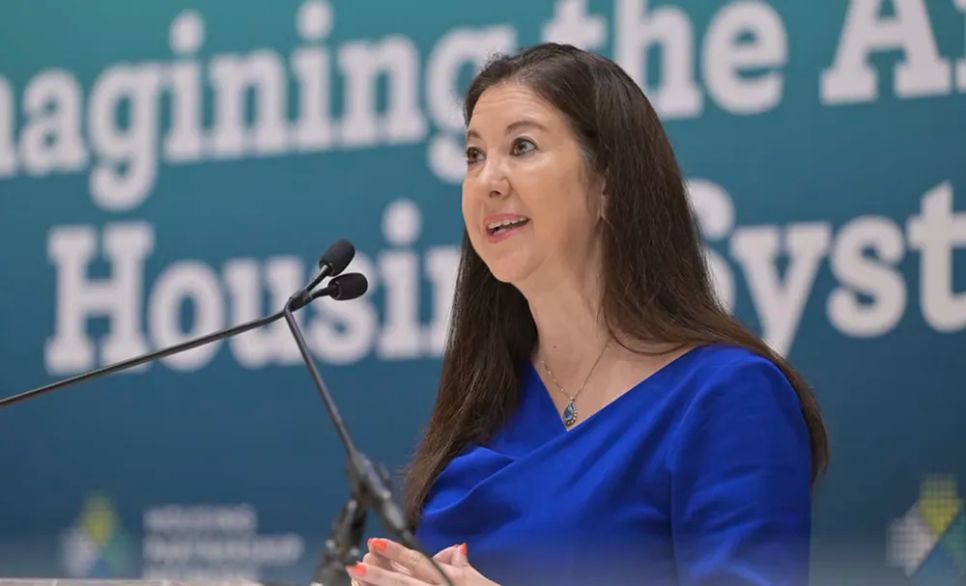 Thống đốc FED Adriana Kugler. Ảnh: FEDERAL RESERVE Thống đốc FED Adriana Kugler. Ảnh: FEDERAL RESERVE