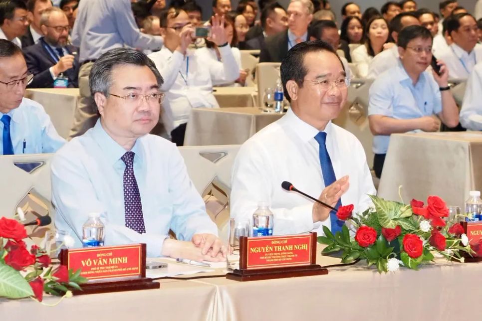 Đồng chí Nguyễn Thanh Nghị, Ủy Viên Trung ương Đảng, Phó Bí thư Thường trực Thành ủy TPHCM tham dự tại hội nghị. Ảnh: HOÀNG HÙNG Đồng chí Nguyễn Thanh Nghị, Ủy Viên Trung ương Đảng, Phó Bí thư Thường trực Thành ủy TPHCM tham dự tại hội nghị. Ảnh: HOÀNG HÙNG