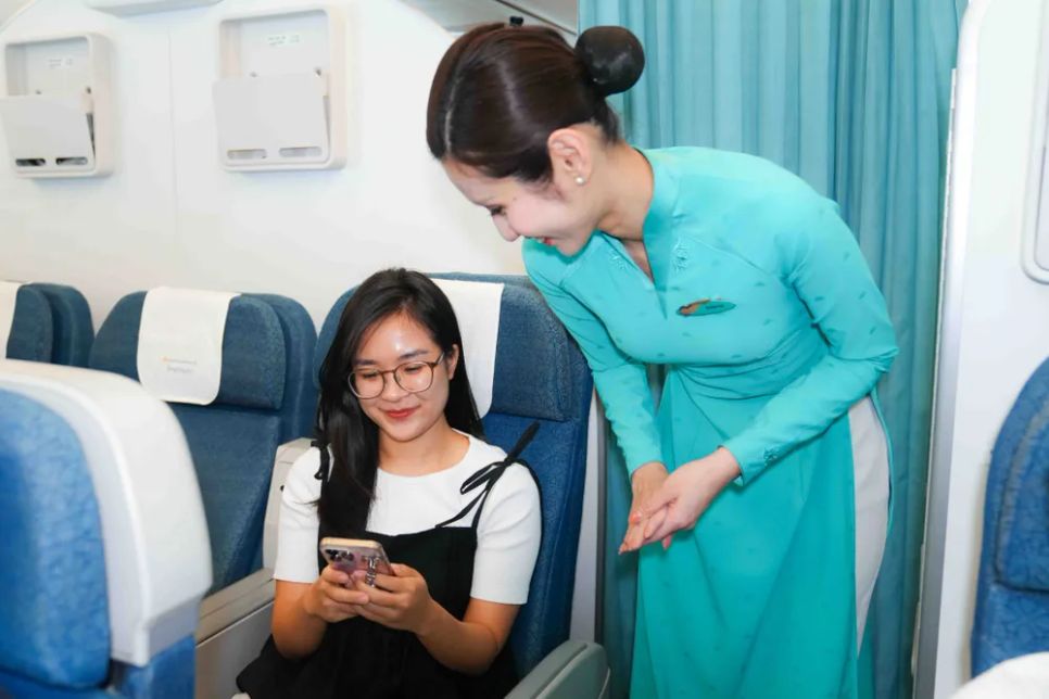 Vietnam Airlines bắt đầu thử nghiệm dịch vụ kết nối internet trên máy bay Vietnam Airlines bắt đầu thử nghiệm dịch vụ kết nối internet trên máy bay