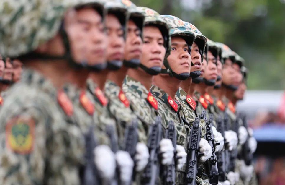 Lãnh đạo Tổng cục Chính trị kiểm tra, động viên các lực lượng luyện tập tham gia diễu binh, diễu hành Lãnh đạo Tổng cục Chính trị kiểm tra, động viên các lực lượng luyện tập tham gia diễu binh, diễu hành
