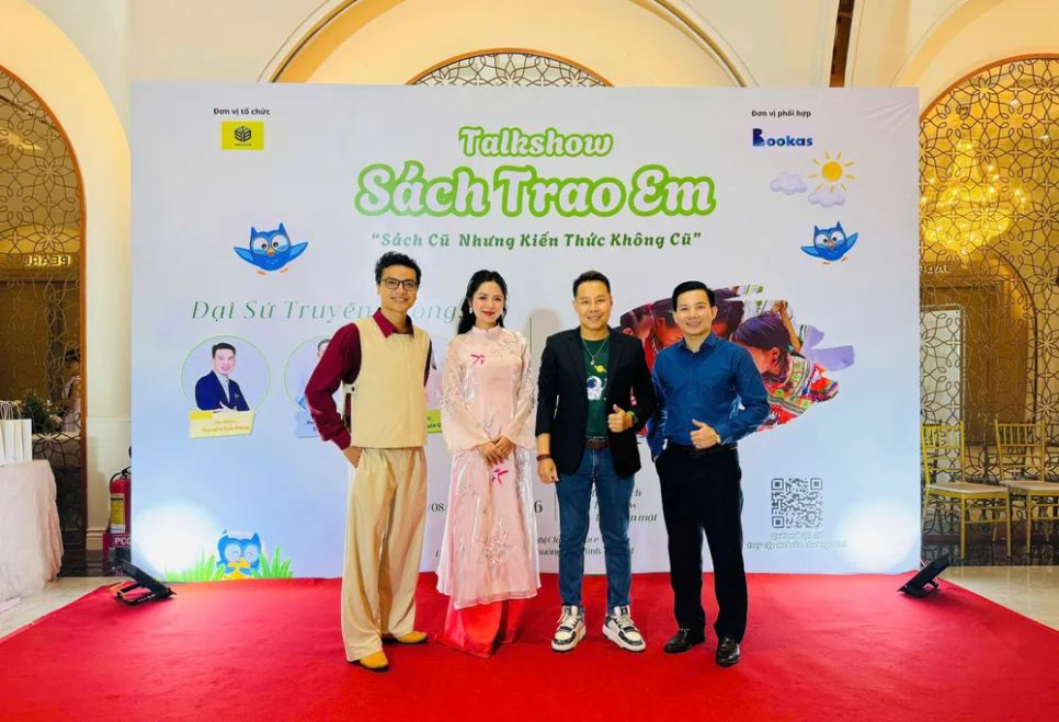 Các đại sứ truyền thông của chương trình 