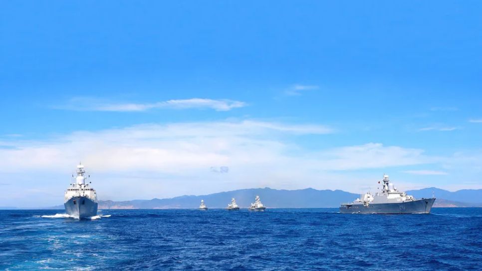 Hiện nay, lực lượng diễu binh trên biển đang bước vào giai đoạn 2 luyện tập để chuẩn bị cho nhiệm vụ A80. Ảnh minh họa Hiện nay, lực lượng diễu binh trên biển đang bước vào giai đoạn 2 luyện tập để chuẩn bị cho nhiệm vụ A80. Ảnh minh họa
