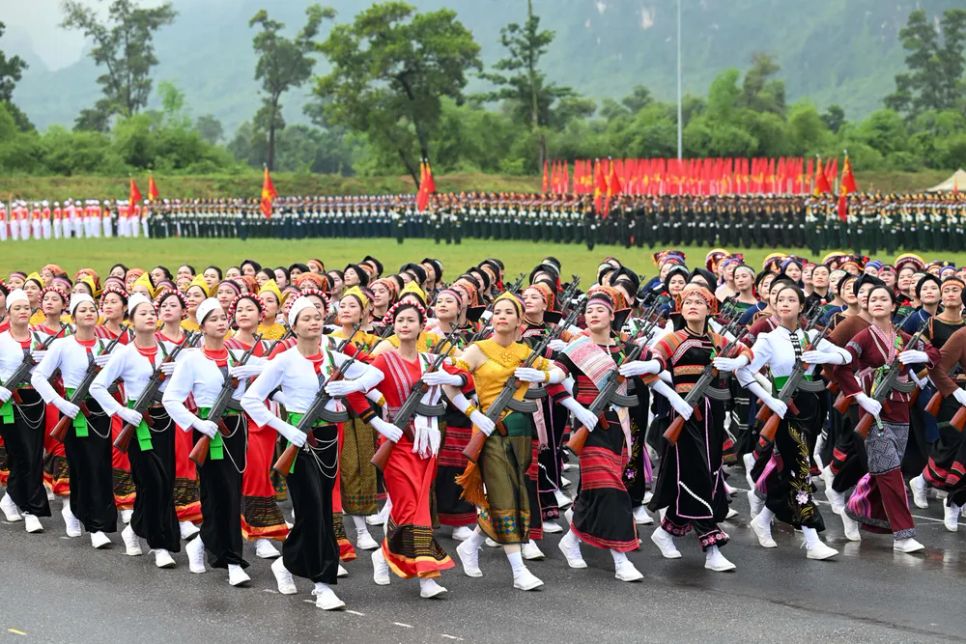 Đại tướng Phan Văn Giang chủ trì tổng hợp luyện diễu binh, diễu hành A80 Đại tướng Phan Văn Giang chủ trì tổng hợp luyện diễu binh, diễu hành A80