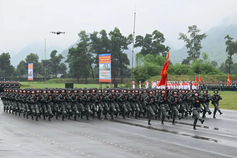 Đại tướng Phan Văn Giang chủ trì tổng hợp luyện diễu binh, diễu hành A80 Đại tướng Phan Văn Giang chủ trì tổng hợp luyện diễu binh, diễu hành A80