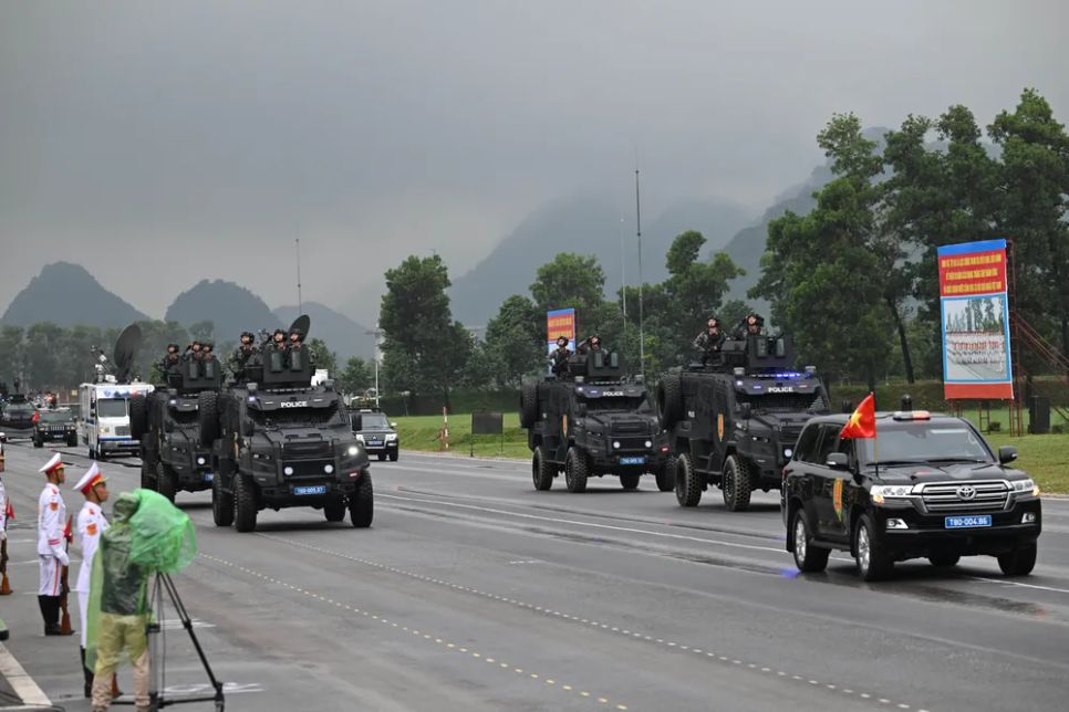 Đại tướng Phan Văn Giang chủ trì tổng hợp luyện diễu binh, diễu hành A80 Đại tướng Phan Văn Giang chủ trì tổng hợp luyện diễu binh, diễu hành A80