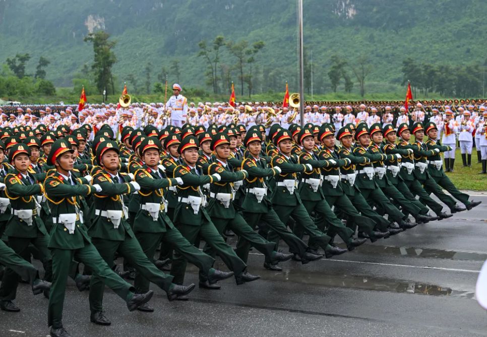 Đại tướng Phan Văn Giang chủ trì tổng hợp luyện diễu binh, diễu hành A80 Đại tướng Phan Văn Giang chủ trì tổng hợp luyện diễu binh, diễu hành A80
