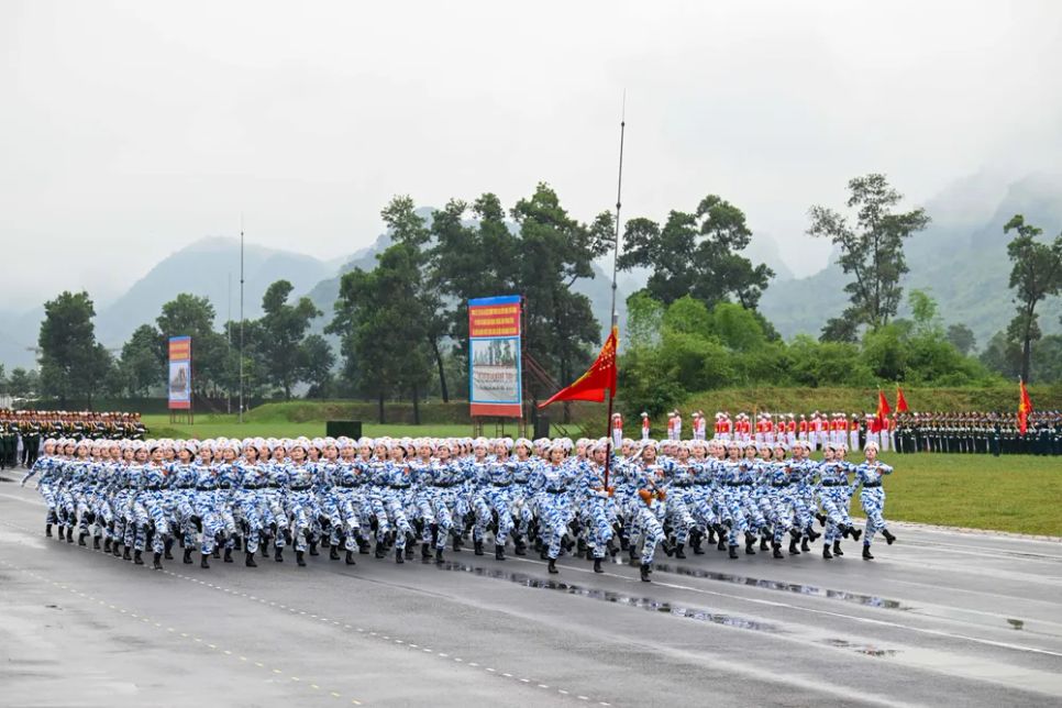 Đại tướng Phan Văn Giang chủ trì tổng hợp luyện diễu binh, diễu hành A80 Đại tướng Phan Văn Giang chủ trì tổng hợp luyện diễu binh, diễu hành A80