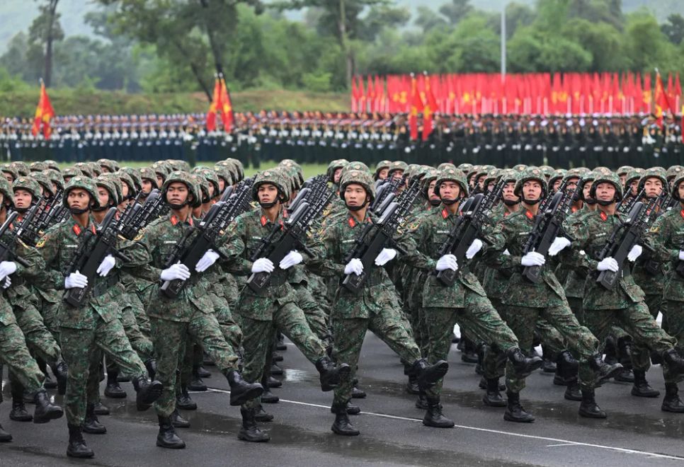 Đội hình khối chiến sĩ đặc công tham gia hợp luyện. Ảnh: ĐỖ TRUNG Đội hình khối chiến sĩ đặc công tham gia hợp luyện. Ảnh: ĐỖ TRUNG