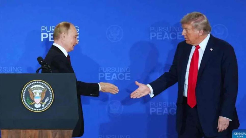 Tổng thống Mỹ Donald Trump và Tổng thống Nga Vladimir Putin họp báo tại Alaska, Mỹ Tổng thống Mỹ Donald Trump và Tổng thống Nga Vladimir Putin họp báo tại Alaska, Mỹ