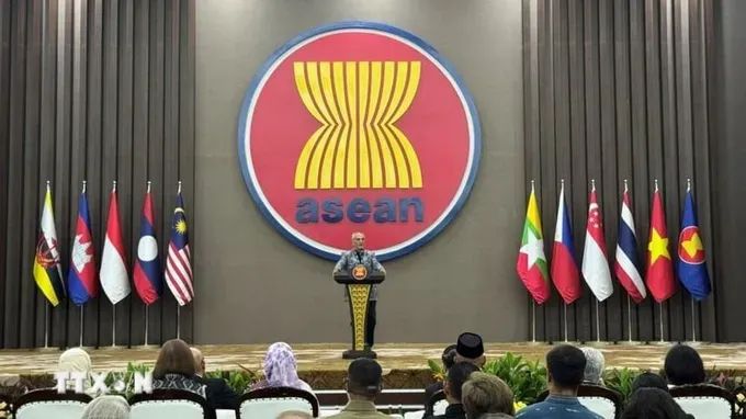 Tổng thống nước Cộng hòa Dân chủ Timor Leste Jose Ramos Horta phát biểu tại Ban Thư ký ASEAN. Ảnh: TTXVN Tổng thống nước Cộng hòa Dân chủ Timor Leste Jose Ramos Horta phát biểu tại Ban Thư ký ASEAN. Ảnh: TTXVN