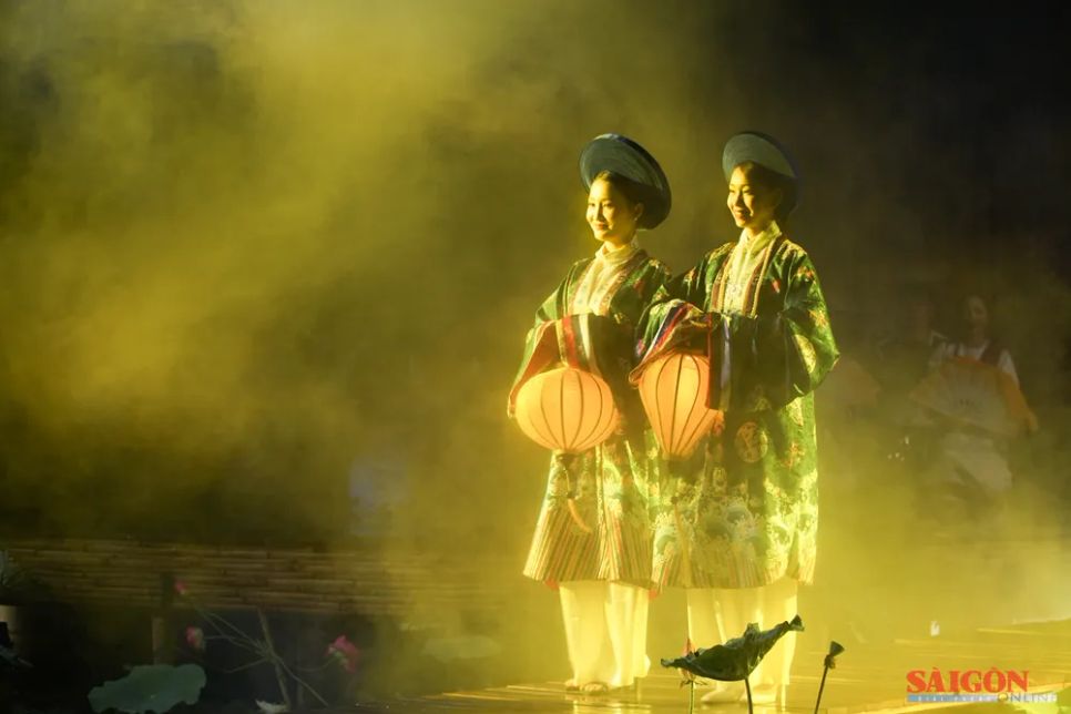 Ấn tượng với show diễn thực cảnh kể chuyện Nha Trang - Khánh Hòa xưa