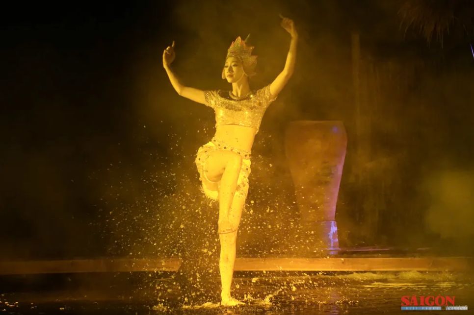 Ấn tượng với show diễn thực cảnh kể chuyện Nha Trang - Khánh Hòa xưa