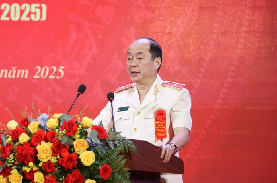 Thiếu tướng Nguyễn Hữu Hợp, Giám đốc Công an TP Đà Nẵng phát biểu. Ảnh: XUÂN QUỲNH