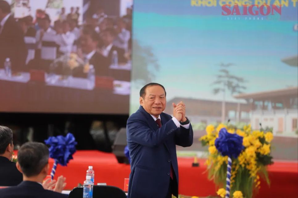 Bộ trưởng Bộ Văn hóa, Thể thao và Du lịch Nguyễn Văn Hùng dự lễ khởi công dự án. Ảnh: ĐOÀN KIÊN Bộ trưởng Bộ Văn hóa, Thể thao và Du lịch Nguyễn Văn Hùng dự lễ khởi công dự án. Ảnh: ĐOÀN KIÊN