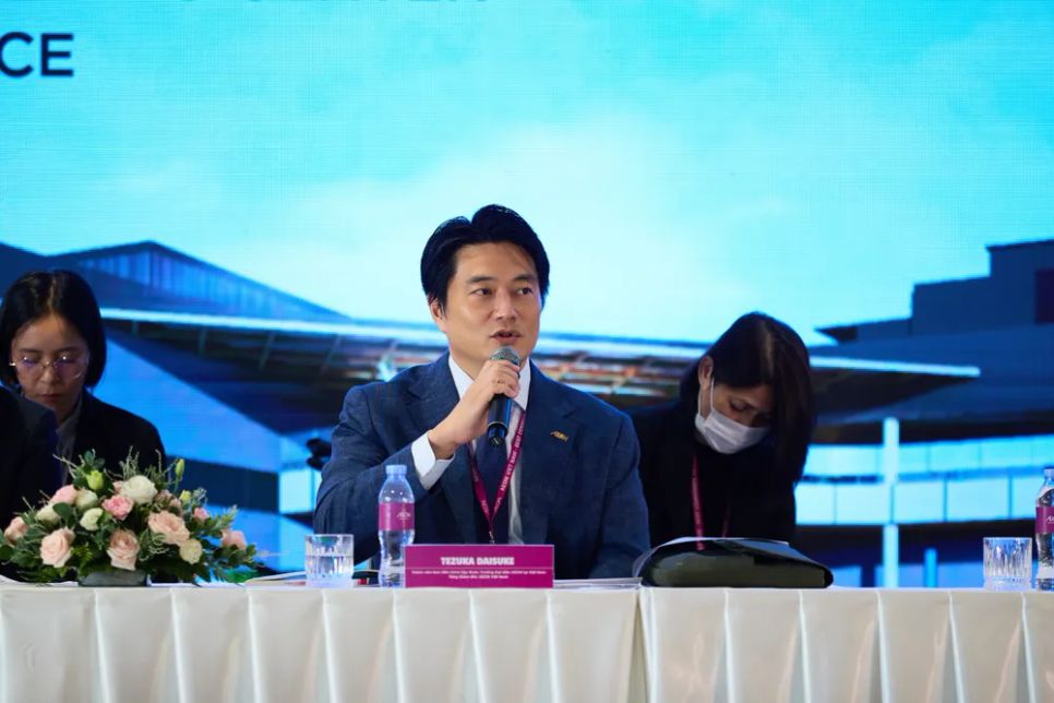 Ông Tezuka Daisuke, Tổng Giám đốc AEON Việt Nam, chia sẻ về dự án đầu tư ở nước ta, trưa 20-8
