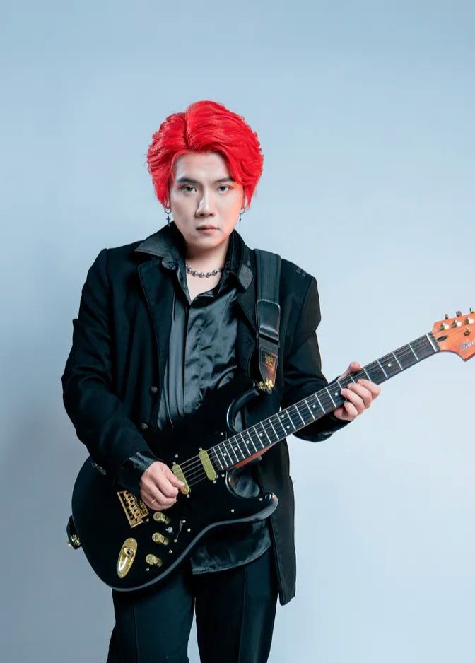 Guitarist Hà Trà Đá