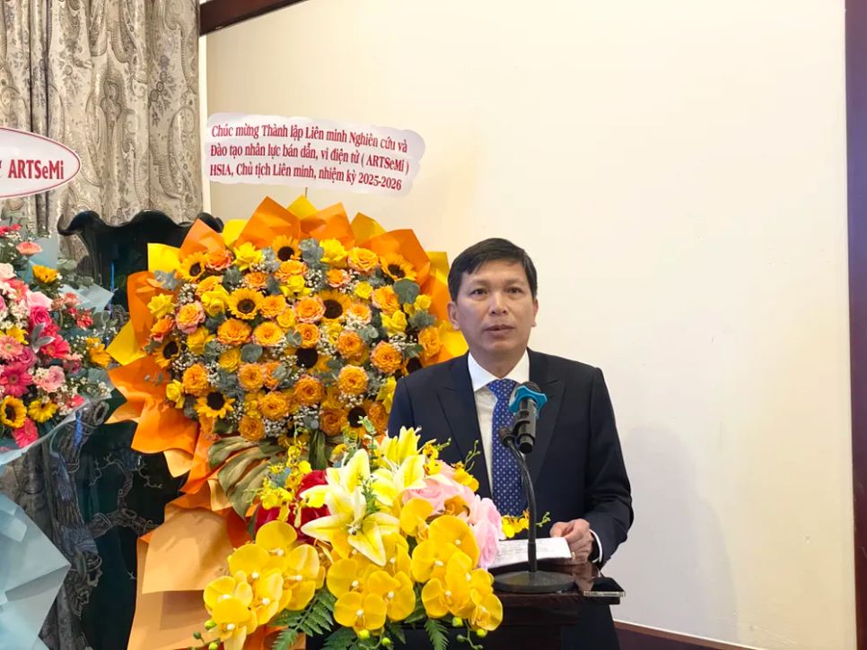 Ông Nguyễn Hữu Yên, Phó Giám đốc Sở KH-CN TPHCM chia sẻ tại tọa đàm