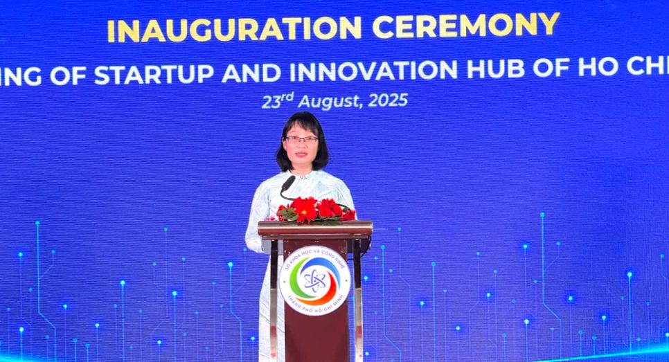 Bà Trần Thị Diệu Thúy, Phó Chủ tịch UBND TPHCM phát biểu. Ảnh: Đình Dư