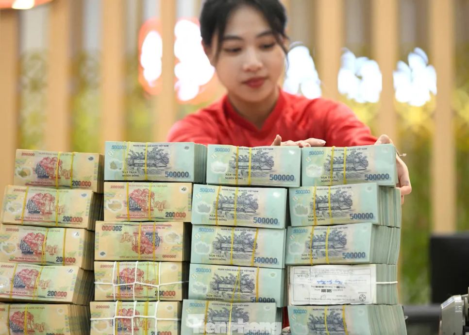 Dòng vốn dồi dào và bài toán điều tiết Dòng vốn dồi dào và bài toán điều tiết