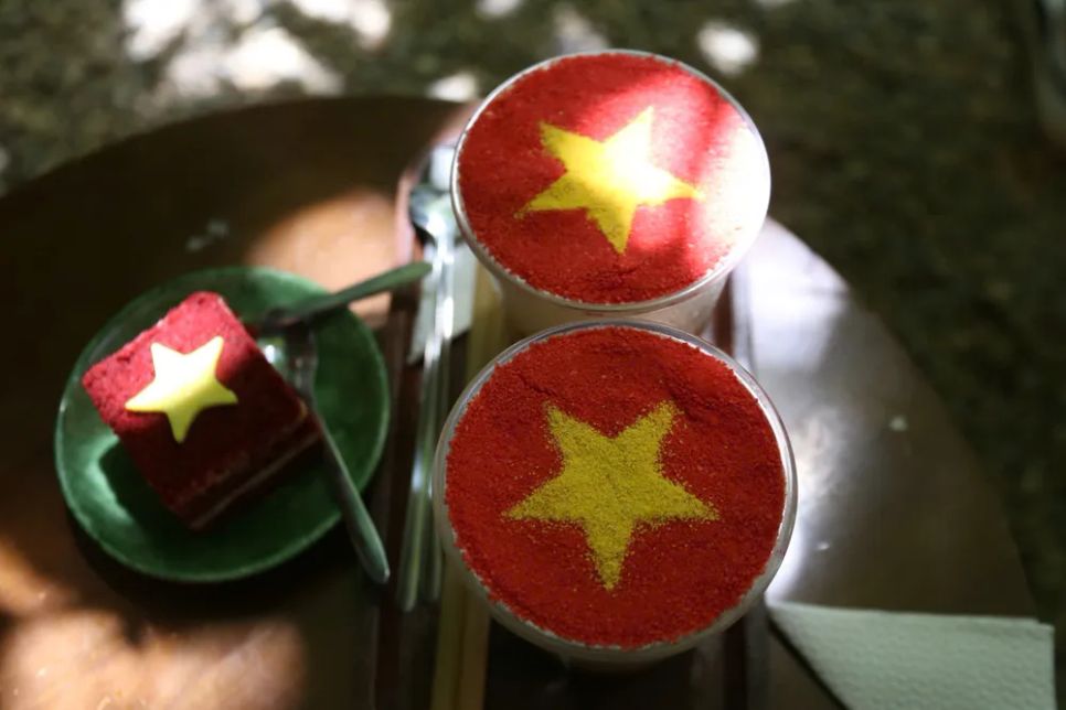 Thức ăn, nước uống cũng Thức ăn, nước uống cũng