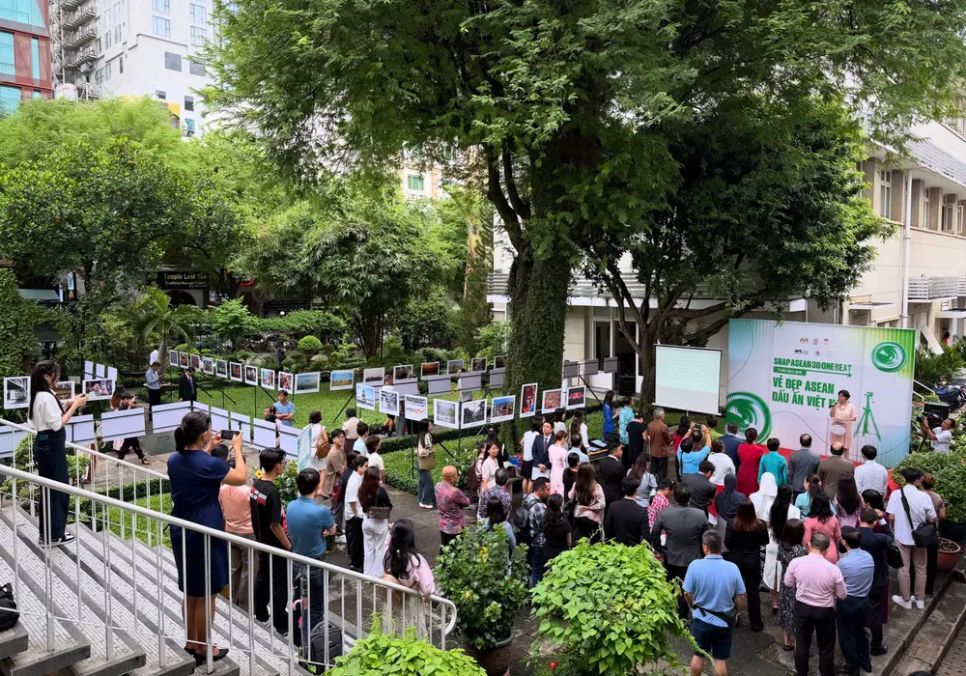 Khai mạc triển lãm các tác phẩm trong cuộc thi nhiếp ảnh “Vẻ đẹp ASEAN - Dấu ấn Việt Nam”