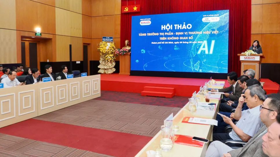 Đang diễn ra hội thảo Tăng trưởng thị phần - Định vị thương hiệu Việt trên không gian số Đang diễn ra hội thảo Tăng trưởng thị phần - Định vị thương hiệu Việt trên không gian số