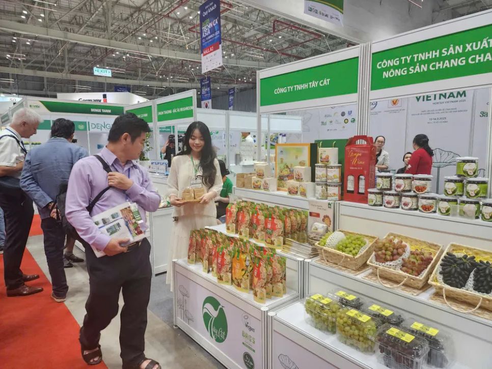 Hội chợ triển lãm các mặt hàng nông sản vừa diễn ra tại TPHCM Hội chợ triển lãm các mặt hàng nông sản vừa diễn ra tại TPHCM