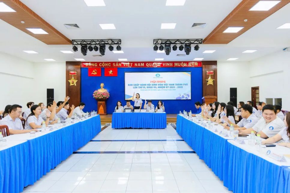 Quang cảnh hội nghị