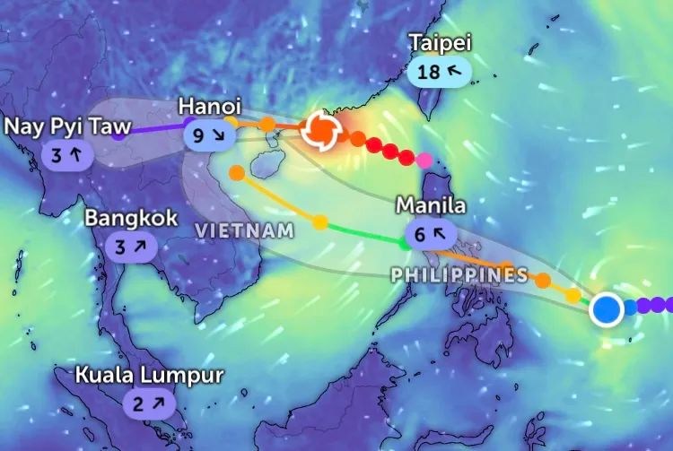 Siêu bão Ragasa giảm xuống cấp 11 trước khi vào Việt Nam