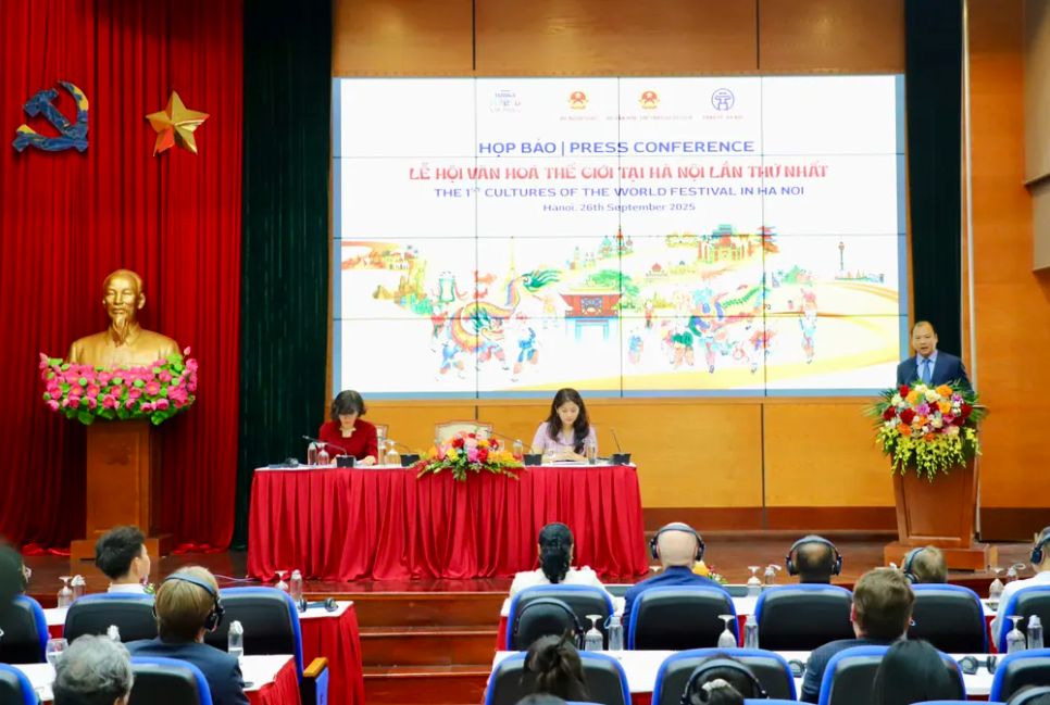 Họp báo công bố thông tin về chương trình “Lễ hội Văn hóa Thế giới tại Hà Nội” lần thứ nhất