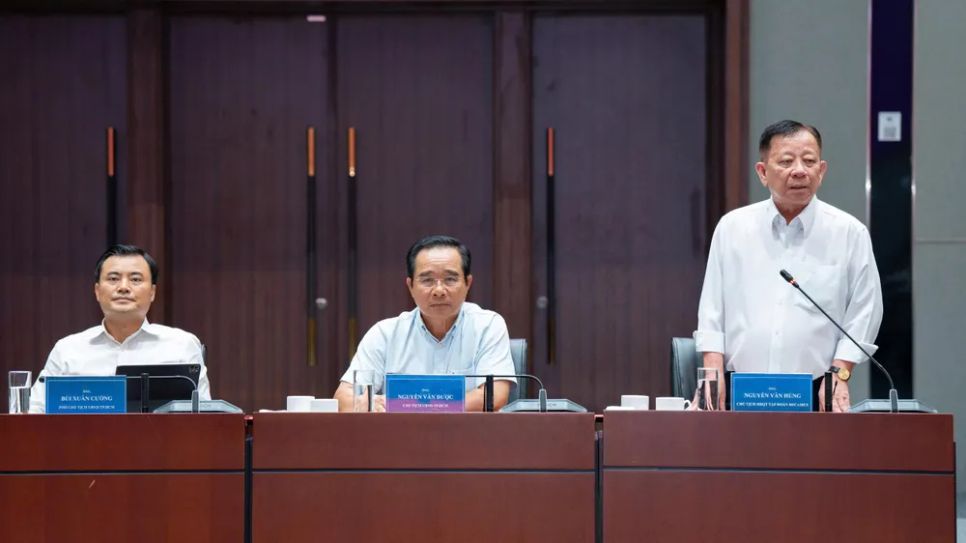 Ông Nguyễn Văn Hùng, Chủ tịch HĐQT, Tổng Giám đốc Tập đoàn Becamex, phát biểu tại buổi làm việc